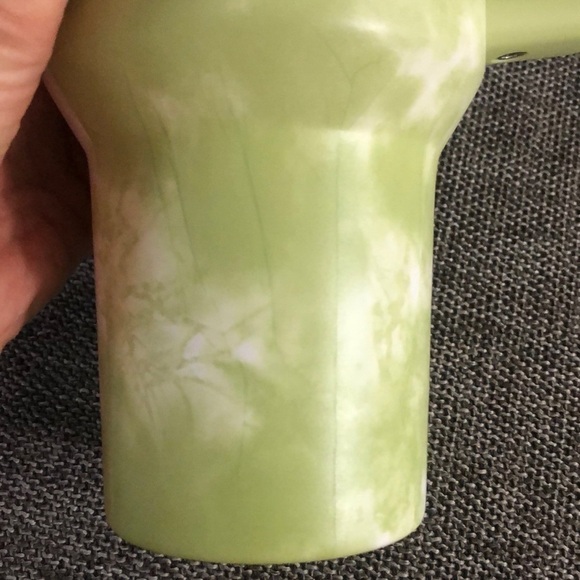 STANLEY 40oz Stainless Steel H2.0 FlowState Quencher Tumbler Citron Tie Dye - Picture 15 of 17